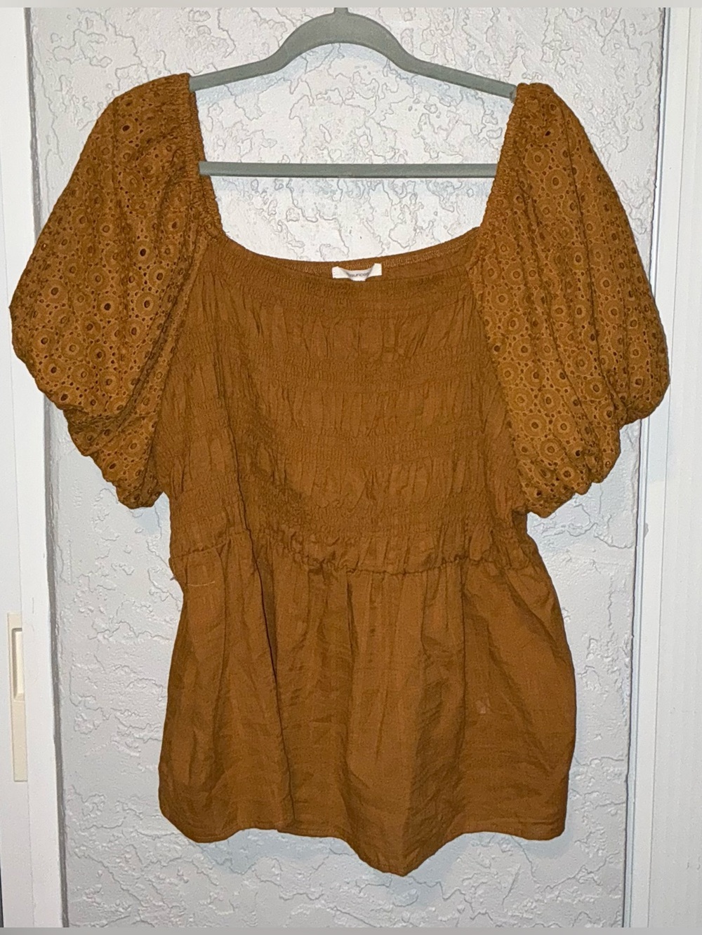 Maurices Rust Eyelet Puff Sleeve Smocked Peasant Top (NWT)